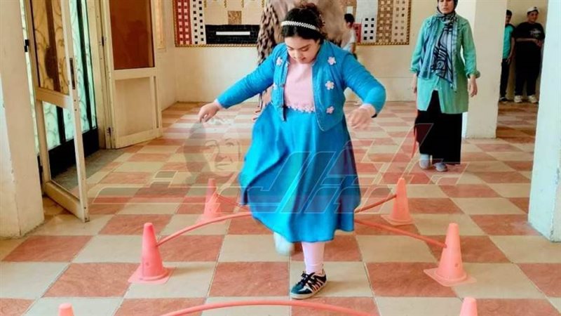 قادرون بإختلاف