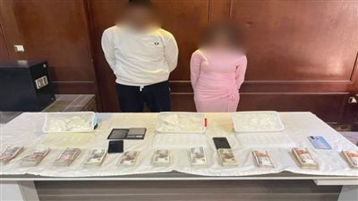 ضبط عاطلين وربة منزل بحوزتهم مخدرا الحشيش والآيس بـ1.9 مليون جنيه