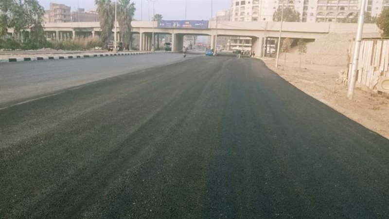 جانب من أعمال رصف