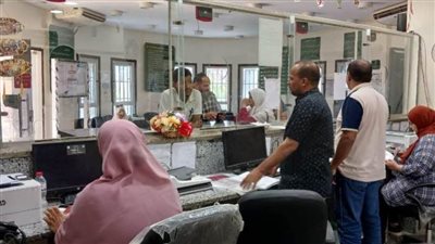 المراكز التكنولوجية بالأحياء تستقبل ملفات التصالح على مخالفات البناء بمدينة الغردقة |صور