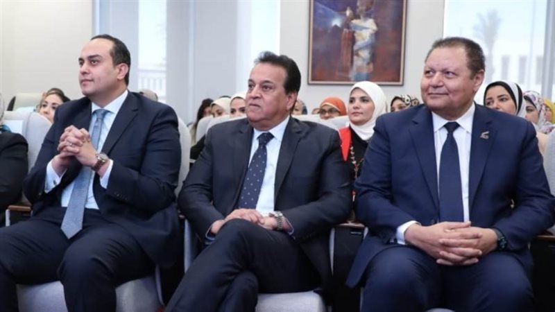 وزير الصحة بمستشفى