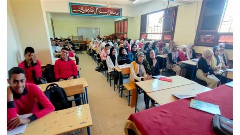 جانب من مراجعات الشهادة