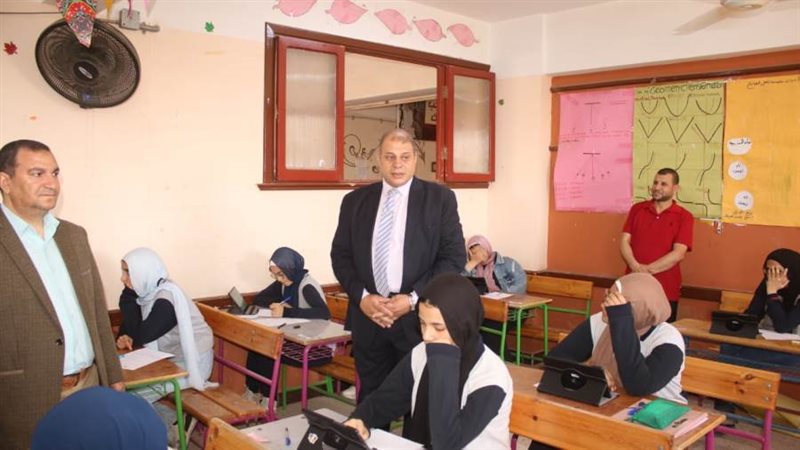 امتحانات الفصل الدراسى