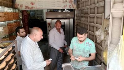 محافظ أسيوط يوجه بتكثيف الحملات التموينية لضبط الأسواق