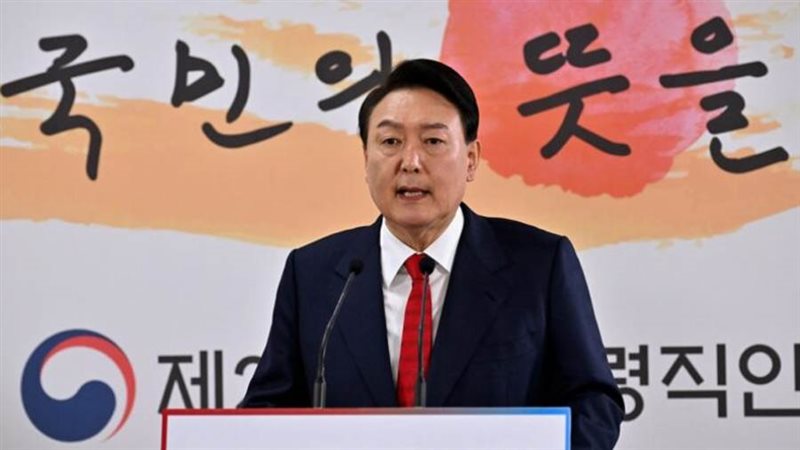 الرئيس يون سوك يول