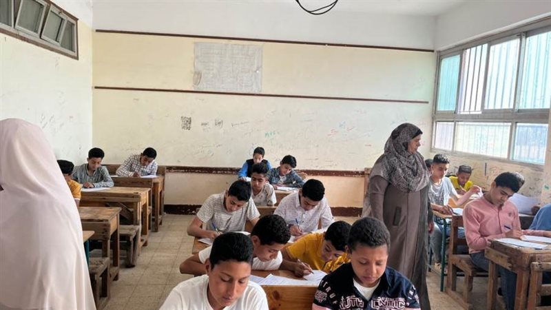 انتظام امتحانات النقل