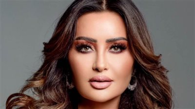 لطيفة تشوق جمهورها لمفاجأة هي الأولى بعد وفاة والدتها