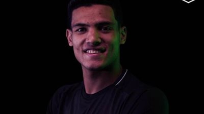 العش يقترب من الأهلي بموافقة الخواجة