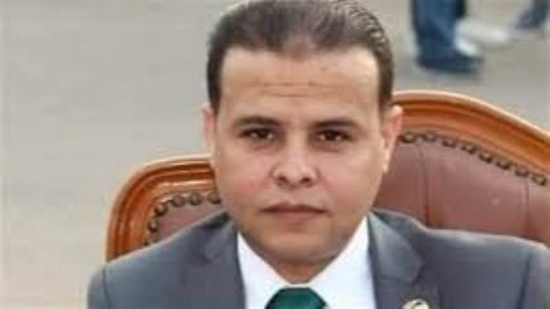 النائب مدحت الكمار