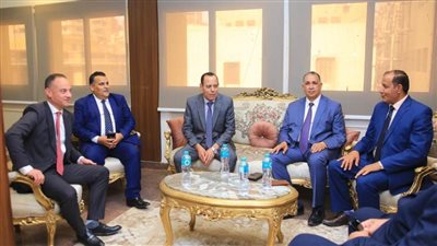 نقيب المحامين يلتقي رئيس محكمة شبين الكوم لبحث التعاون المشترك والتصدي لمشاكل الأعضاء 