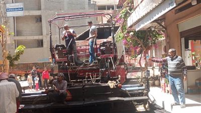 رصف شارع السلخانة ببلطيم بطول 450 م بكفر الشيخ 