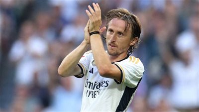 وكيل مودريتش: حتى الآن لم نتخذ قرارنا بشأن مستقبل اللاعب في ريال مدريد