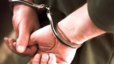 عاجل| فاجعة.. أب يفقد إنسانيته بأسيوط.. تعرف علي التفاصيل 