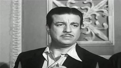 اكتشف الطفلة 