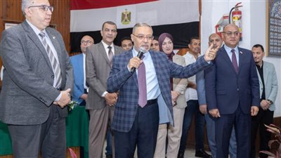  بالصور.. رئيس جامعة طنطا: تطوير جداريات الخريجين لتتواكب مع تكنولوجيات البرمجة والذكاء الاصطناعي