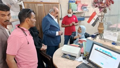 السكرتير العام بأسيوط يتابع طلبات التصالح بمركزي «البداري وساحل سليم»