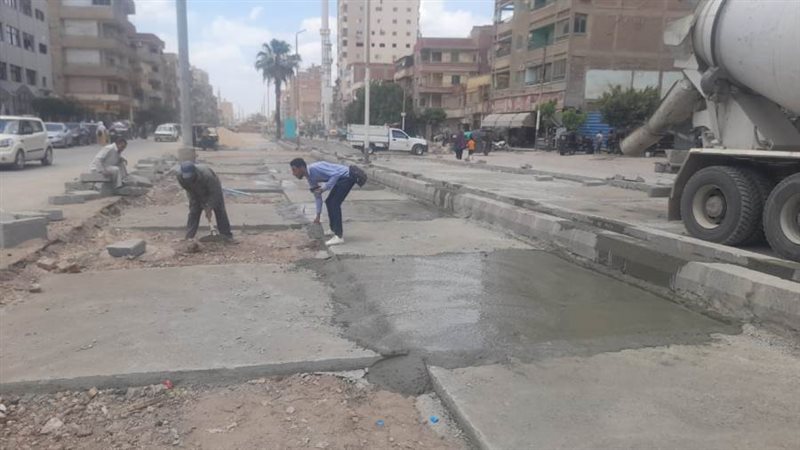 جانب من بدء أعمال