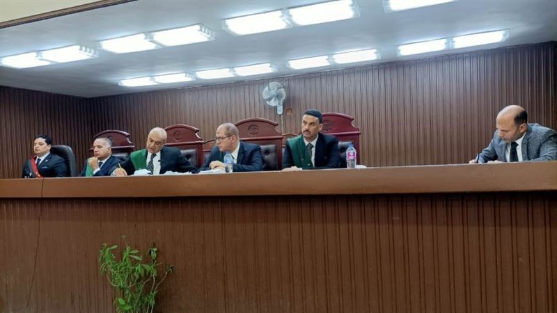 هيئة المحكمة الدائرة