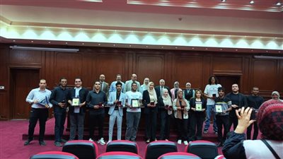 أكاديمية الشروق تكرم الطلاب  الفائزين في المسابقة الثقافية