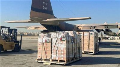 مطار العريش الدولي يستقبل طائرة مساعدات من باكستان لصالح الفلسطينيين بغزة
