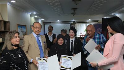 حزب الحركة الوطنية يكرم أسر الشهداء بحضور شيخ المادحين