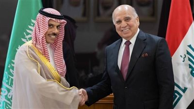 وزير الخارجية السعودي يبحث مع نظيريه العراقي والكويتي المستجدات الإقليمية والدولية