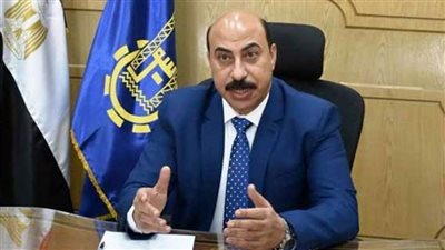 محافظ أسوان يكلف حياة كريمة بمتابعة تنفيذ 38 مشروعًا بقروى قورته