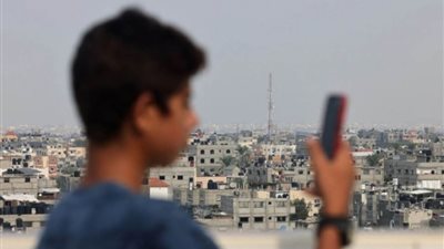 المرصد الأورومتوسطي: مجزرة ضد مدنيين لدى محاولتهم التقاط بث الاتصالات بغزة