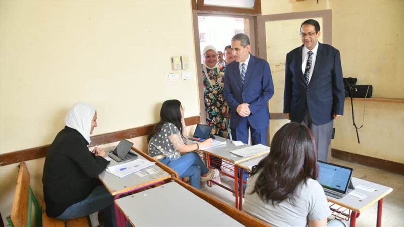 محافظ الغربية يتفقد