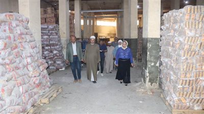 استلام 8 أطنان سكر وأرز لتوزيعها على الأولى بالرعاية ببني سويف