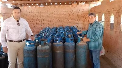 تموين البحيرة.. ضبط صاحب مستودع غاز لبيعه 4320 أسطوانة غاز منزلي بالسوق السوداء