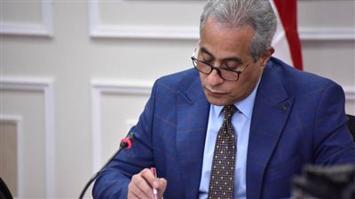 فرص عمل بالداخل والخارج.. وبدء جلسات مناقشة مشروع قانون العمل والأمان الوظيفي