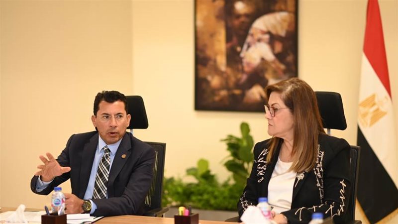 الدكتور أشرف صبحي