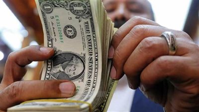 بين صعود وهبوط.. أسعار الجنيه أمام الدولار والريال اليوم وجميع العملات