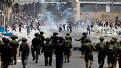 عاجل.. إصابة العشرات في مواجهات مع الاحتلال بالضفة الغربية