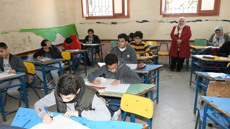 طلاب إعدادية الفيوم