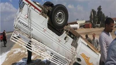 إصابة 7 أشخاص في حادث بطريق أبو سمبل جنوب أسوان