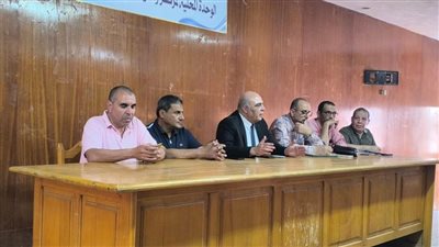 السكرتير العام للبحيرة يبحث وضع تثمين منازل وأراض نزع الملكية لمتضرري مسار مشروع محور المحمودية