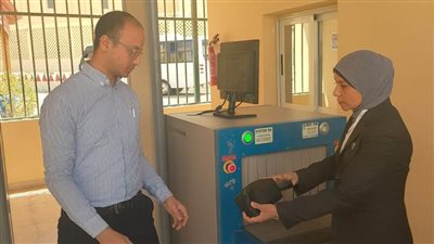 كريمة تايب أول سيدة تدخل مجال الأمن بفنادق الغردقة 