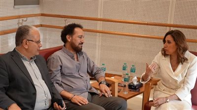 وزيرة الثقافة توجه بإقامة سلسلة فعاليات احتفالًا باليوبيل الفضي لإنشاء بيت العود