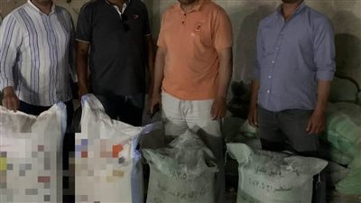 لإعادة بيعه بالأسواق كدقيق فاخر.. ضبط منخل يعيد نخل الدقيق البلدي المدعم