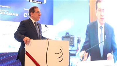 عاجل.. وزير البترول: استراتيجية متكاملة بالقطاع لتحديث منظومة التحول الرقمي 