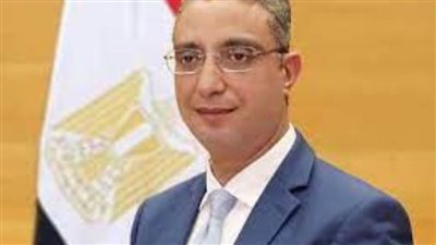 محافظ الفيوم يوجه بحصر المنشآت للتأكد من شروط السلامة المهنية 