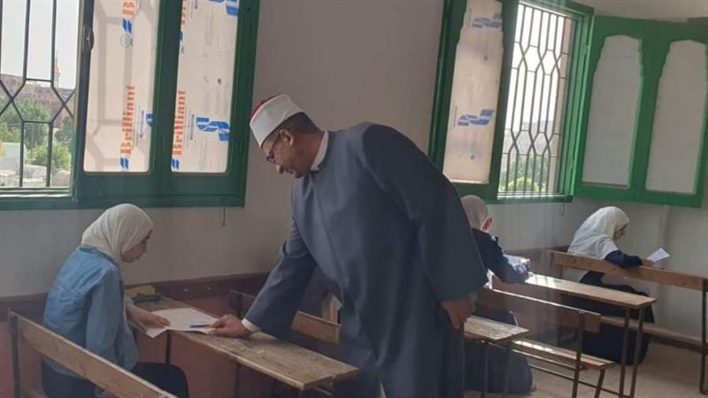 رئيس المنطقة خلال