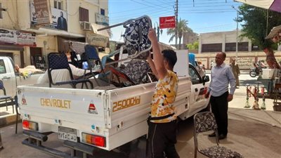 حملات مكثفة لرفع الإشغالات والإعلانات غير المرخصة بشوارع مدن المنيا