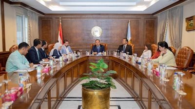 حزب الشعب الجمهوري يعقدُ اجتماعًا مع أعضائه من تنسيقية شباب الأحزاب والسياسيين