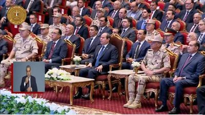 بآيات من الذكر الحكيم.. الرئيس السيسي يشهد افتتاح المشروعات التنموية بجنوب الوادي