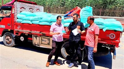 ضبط 4,8 طن دقيق بلدي مدعم قبل تهريبها للبيع بالسوق السوداء