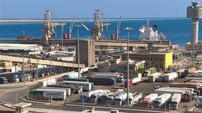 تداول 11 ألف طن بضائع عامة ومتنوعة بموانئ البحر الأحمر