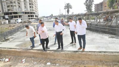محافظ الغربية يتفقد أعمال توسعة كباري ورصف شوارع وإنشاء محاور مرورية بطنطا.. 